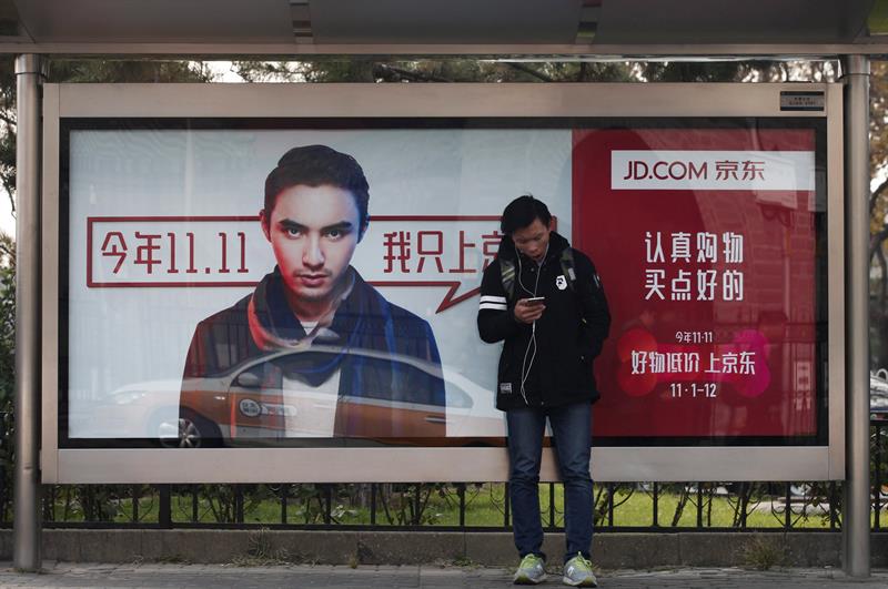  Lebih 500 juta orang Cina sudah menggunakan telefon bimbit mereka untuk membuat pembayaran