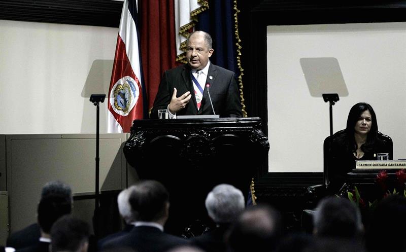  Kerajaan Costa Rica membentangkan cadangan fiskal baru kepada Kongres