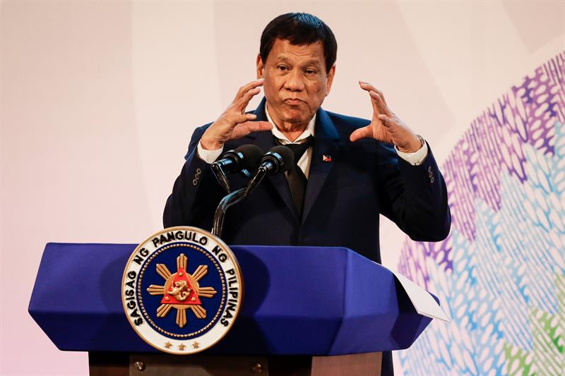  Duterte mengekalkan veto untuk perlombongan terbuka di Filipina
