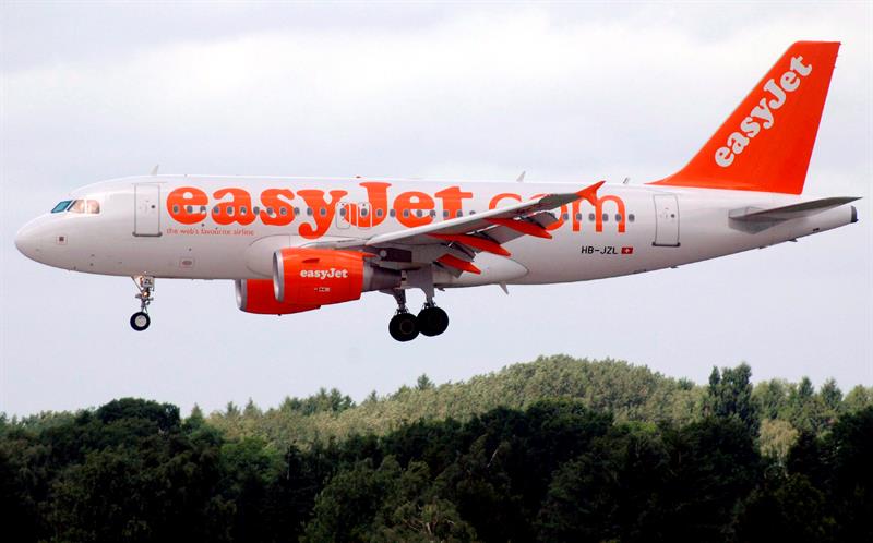  Keuntungan bersih tahunan EasyJet turun 30.2 peratus